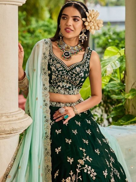 Trendy Green Organza Sequin Lehenga Set with Sweetheart Neck Ideal for Brides and Bridesmaids Bridal Lehenga Choli