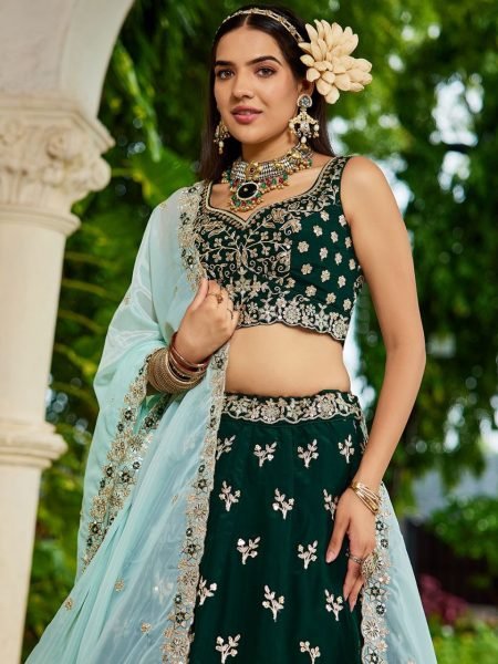 Trendy Green Organza Sequin Lehenga Set with Sweetheart Neck Ideal for Brides and Bridesmaids Bridal Lehenga Choli
