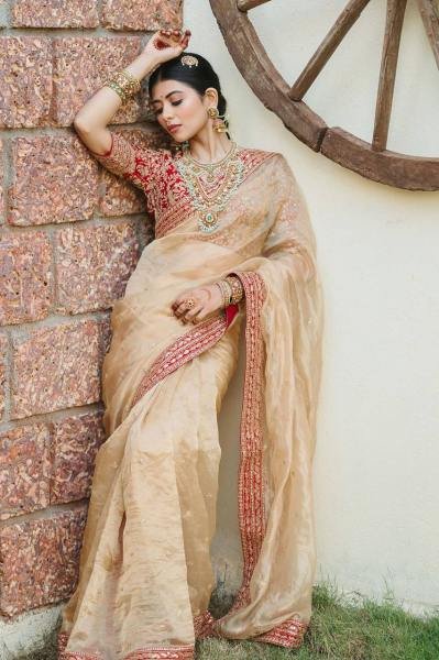 Buy Jimmy Choo Saree with Multi Thread Embroidered Blouse At Manufacturer Price JIMMY CHOO SAREE