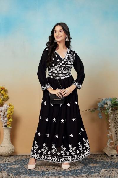 Buy Stylish Angrakha Chikankari Gown Pant Set Online At Best Price Lucknowi Chikankari Kurtis Wholesale