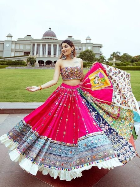 Buy Traditional Muslin Cotton Navratri Lehenga Choli 