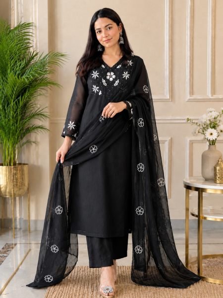 Captivating Black Embroidered Mal Silk Kurta Set with Roman Silk Pants at Wholesale Rate 