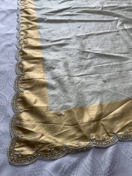 Captivating Cream Bridal Kanjivarm Silk Saree with Beads and Sequin Butta at Wholesale Rate Silk Sarees Wholesale