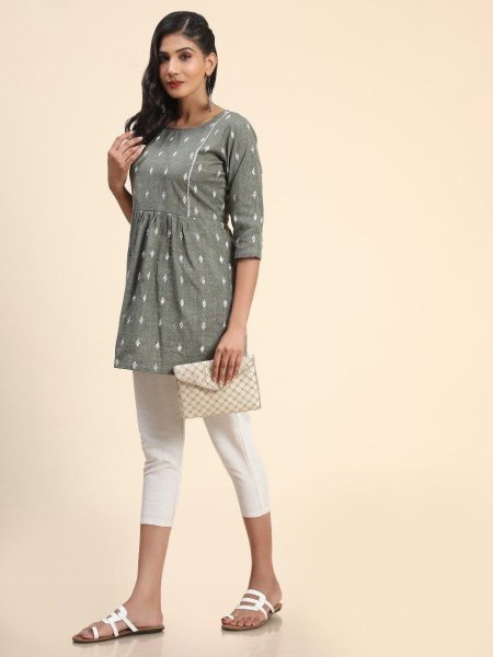 Casual   Comfortable Tunic Top for Women     Available in S to XXL Tunics kurti