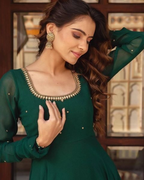 Festival Wear Wear Green Color Georgette Gown With Dupatta   Anarkali Kurtis 