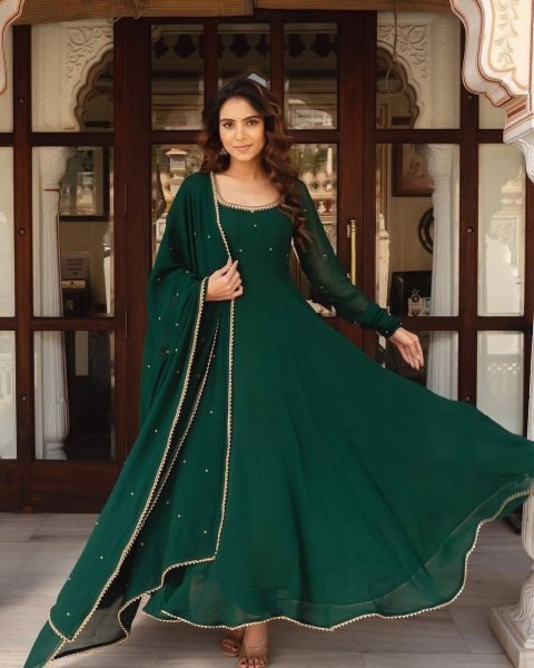 Festival Wear Wear Green Color Georgette Gown With Dupatta   Anarkali Kurtis 