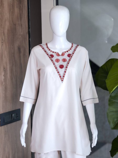 Casual Wear White Premium Rayon Co Ord Set for Ladies CO ORD Sets