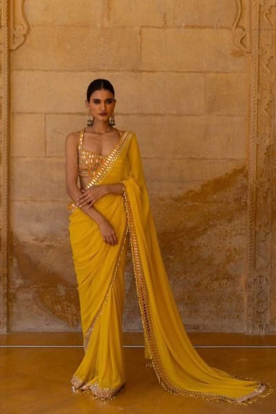 Celebrity Shilpa Shetty Yellow Saree Look Stylish Blooming Georgette Saree Bollywood Fancy Sarees Wholesale