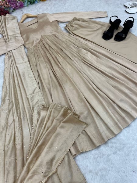 Chanderi Cotton Long Gown Set with Golden Lace Dupatta for Wholesale Buyers 3 Piece Kurti Set