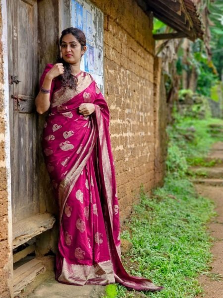 Charismatic Rani Pink Banarasi Soft Silk Saree with Luxury Traditional Ethnic Weaving Design Sarees 