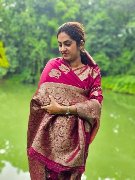 Charismatic Rani Pink Banarasi Soft Silk Saree with Luxury Traditional Ethnic Weaving Design Banarasi Saree Wholesale