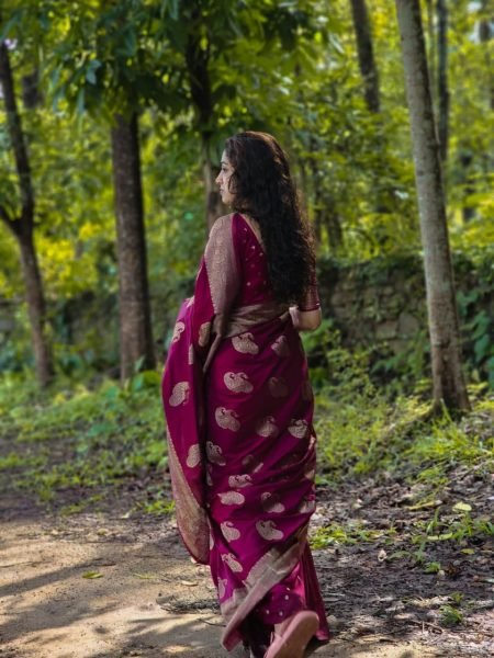 Charismatic Rani Pink Banarasi Soft Silk Saree with Luxury Traditional Ethnic Weaving Design Banarasi Saree Wholesale