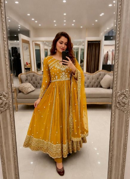 Charismatic Yellow Georgette Anarkali Set With Zari Work And Fancy Lace In Dupatta Ready To Wear Collection
