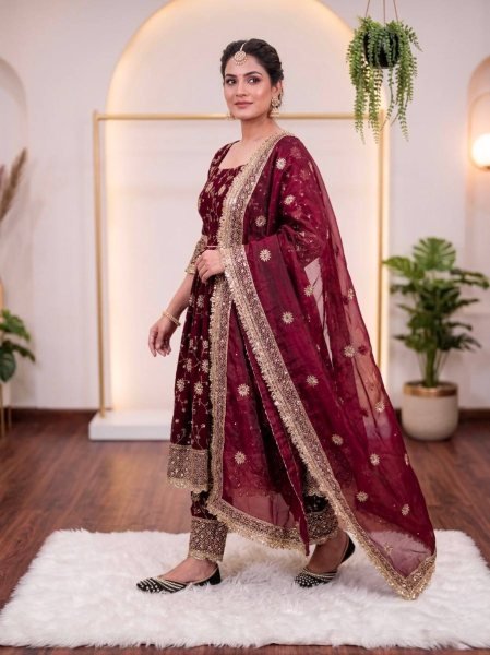 Charming Marron Silk Gown Set for Special Occasions Ready To Wear Collection