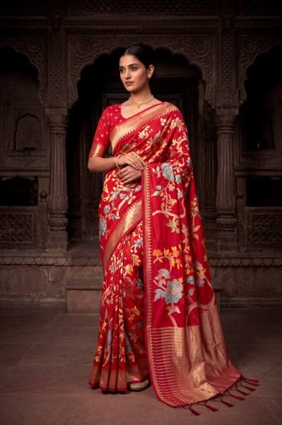 Charming Red Hand Dyed Silk Saree with Weaving Pattern for Ethnic Wear Silk Sarees Wholesale