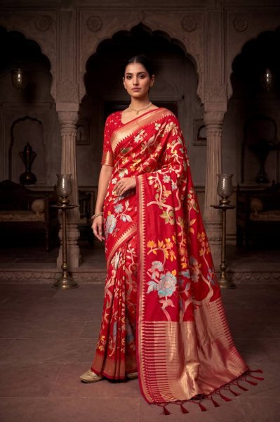 Charming Red Hand Dyed Silk Saree with Weaving Pattern for Ethnic Wear Silk Sarees Wholesale