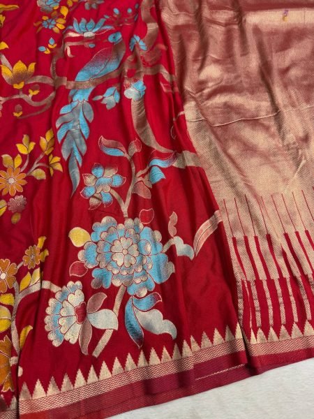 Charming Red Hand Dyed Silk Saree with Weaving Pattern for Ethnic Wear Silk Sarees Wholesale