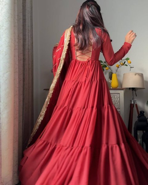 Chic-classic Red Heavy Flair & Tassels Georgette Ruffle Style Anarkali with Dupatta at Wholesale Rate  Georgette Kurti 