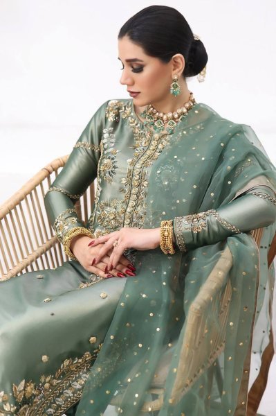 Chic Pakistani Look Jimmy Choo Silk Three Piece Designer Set Ready to Wear Ready To Wear Collection