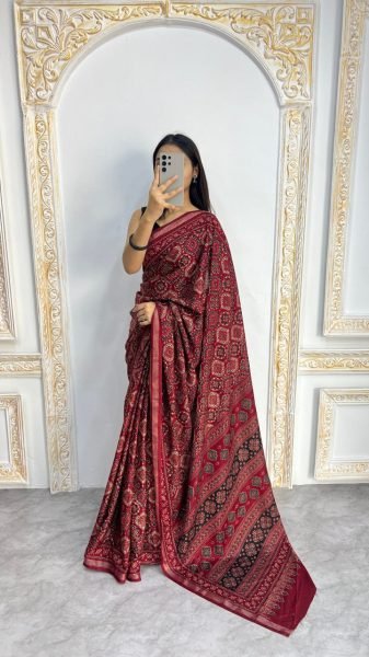 Classic Red Mal Cotton Saree with Traditional Pattern and Soft Fabric Printed Cotton Sarees Wholesale