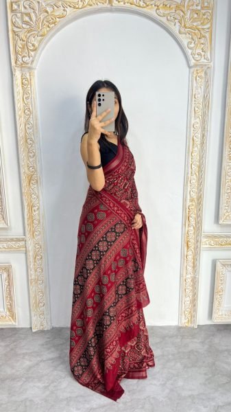 Classic Red Mal Cotton Saree with Traditional Pattern and Soft Fabric Printed Cotton Sarees Wholesale