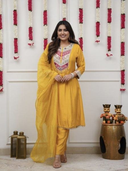 Classic Yellow Color Chanderi Kurti Pant Dupatta at Manufacturer Rate 