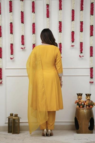 Classic Yellow Color Chanderi Kurti Pant Dupatta at Manufacturer Rate Anarkali Kurtis 