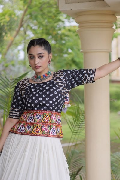 Classy White Black Cora Cotton Lehenga Blouse Set with Gota Patti Work Navratri Lehnega Choli