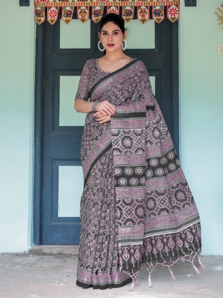 Comfortable Black Cotton Saree with Ajrakh Pattern for Everyday Wear Pure Chiffon Sarees Wholesale