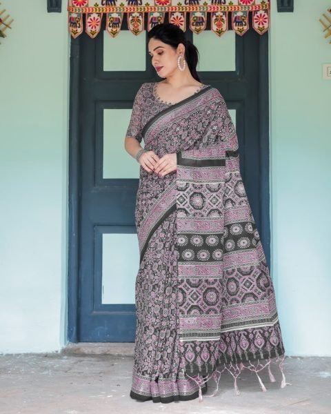 Comfortable Black Cotton Saree with Ajrakh Pattern for Everyday Wear Pure Chiffon Sarees Wholesale