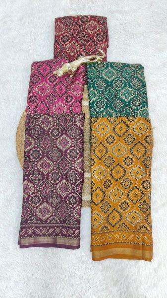 Comfortable Green Mal Cotton Saree with Ethnic Design and Border Printed Cotton Sarees Wholesale