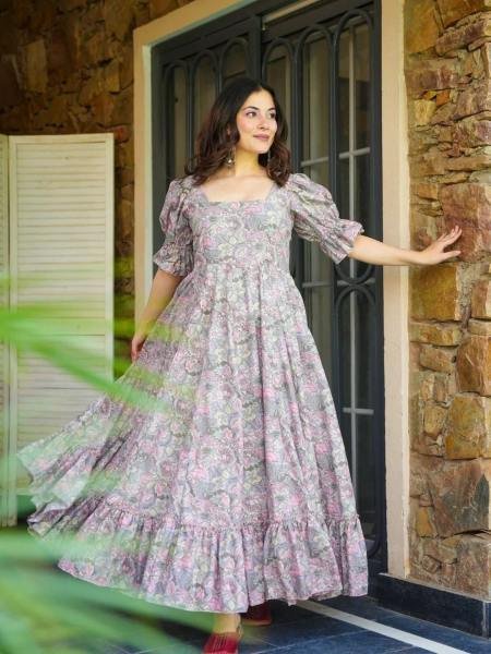 Comfortable Printed Rayon Long Gown at Manufacturer Rate 