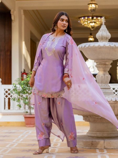 Comfortable Purple Satin Suit Set Whit DUpatta for Festive Occasions Kurtis