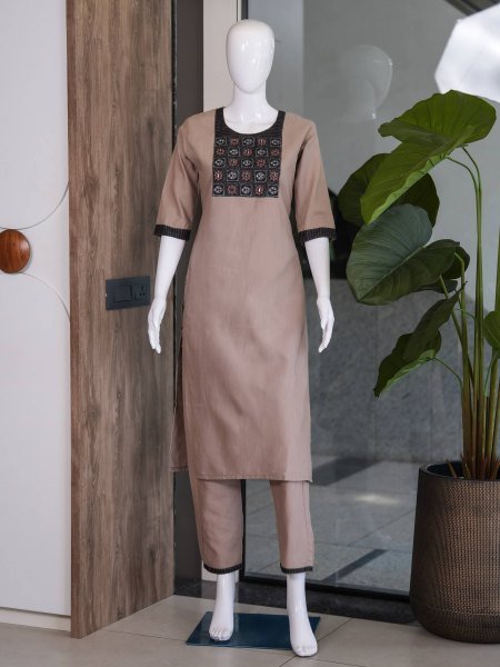 Comfortable Salab Cotton Ready to Wear 2 Piece Set for Ladies Printed Kurtis