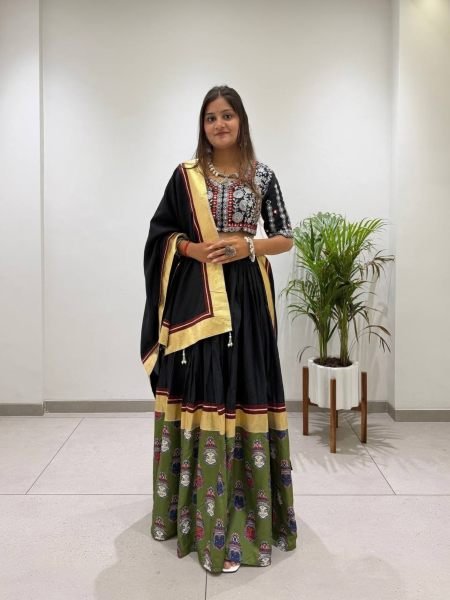 Compact Black Fully Stitched Printed Rayon Navratri Lehenga with 6 Meter Flair For Navratri  Lehenga
