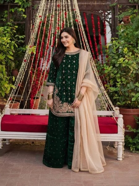 Contemporary Green Velvet Suit with Pant and  Organza Fancy Lace Dupatta Perfect for Winter Wedding Wear