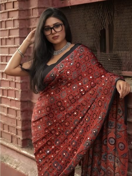 Contemporary Maroon Gajji Silk Heavy Mirror Work Saree with Running Blouse for Party Sarees 