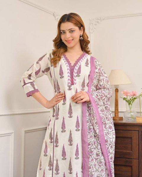 Contemporary Purple Cotton Kurti Pant Dupatta Set for Summer Daily Wear Cotton Kurtis Wholesale