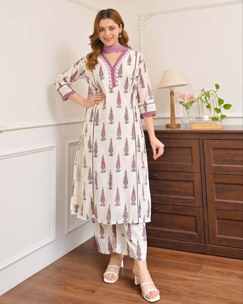Contemporary Purple Cotton Kurti Pant Dupatta Set for Summer Daily Wear Cotton Kurtis Wholesale