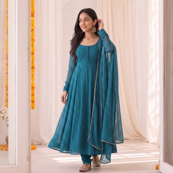 Contemporary Rama Georgette Anarkali Set with Heavy Crepe Inner and Crepe Bottom Anarkali Kurtis 
