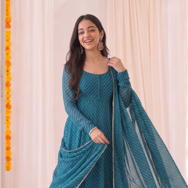 Contemporary Rama Georgette Anarkali Set with Heavy Crepe Inner and Crepe Bottom Anarkali Kurtis 