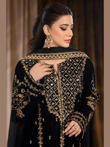 Couture Black Velvet 3 Piece Suit Set with Border Dupatta for Winter Party Wear Winter Wear