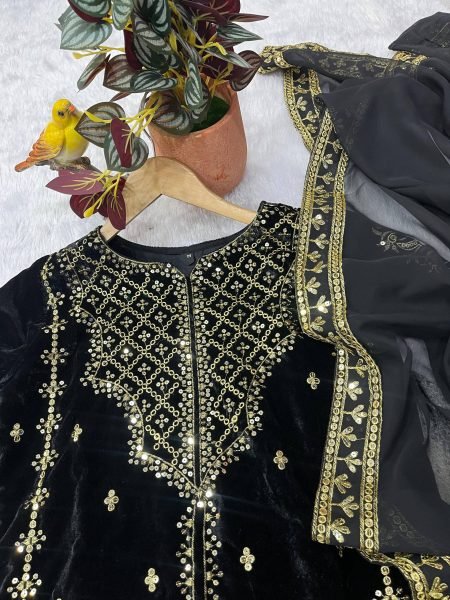 Couture Black Velvet 3 Piece Suit Set with Border Dupatta for Winter Party Wear Ready To Wear Collection