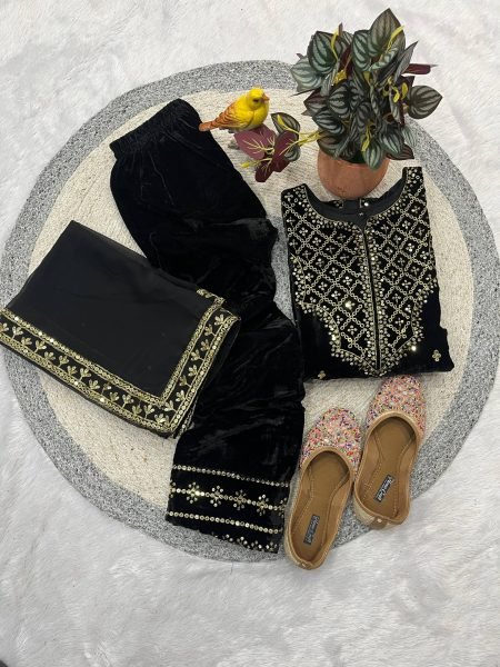 Couture Black Velvet 3 Piece Suit Set with Border Dupatta for Winter Party Wear Ready To Wear Collection