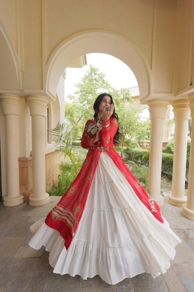 Cream Kora Cotton Lehenga with Red Bandhani Print Faux Georgette Kurti For Garba Night Navratri Lehnega Choli