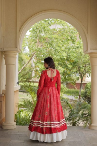 Cream Kora Cotton Lehenga with Red Bandhani Print Faux Georgette Kurti For Garba Night Navratri Lehnega Choli