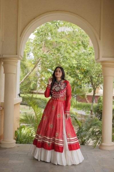 Cream Kora Cotton Lehenga with Red Bandhani Print Faux Georgette Kurti For Garba Night Navratri Lehnega Choli