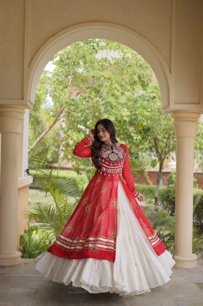Cream Kora Cotton Lehenga with Red Bandhani Print Faux Georgette Kurti For Garba Night Navratri Lehnega Choli