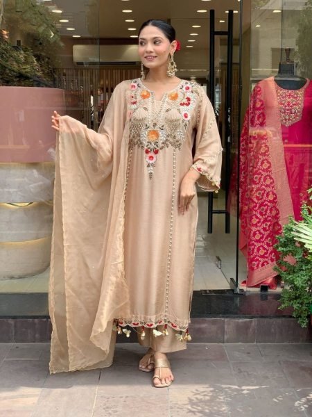 Cream Motifs Regular Beads and Stones Pure Silk Kurta With Dupatta Kurtis