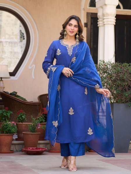 Creative Blue Viscose Chanderi Straight Kurti with Matching Pant and Organza Dupatta 